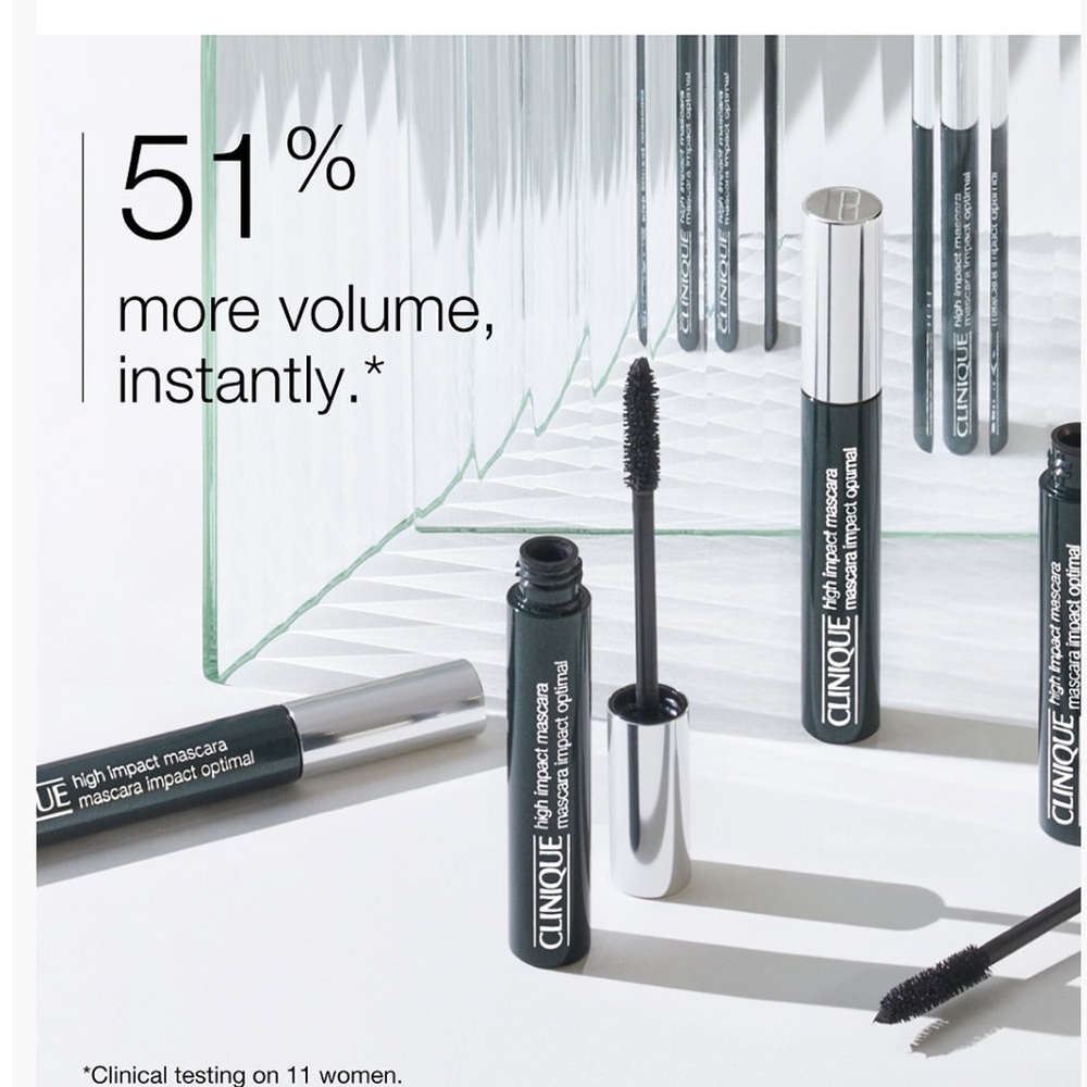 Clinique Mini makeup MVPs Les essentiels lipstick eyeliner mascara fan favorites - Picture 9 of 13